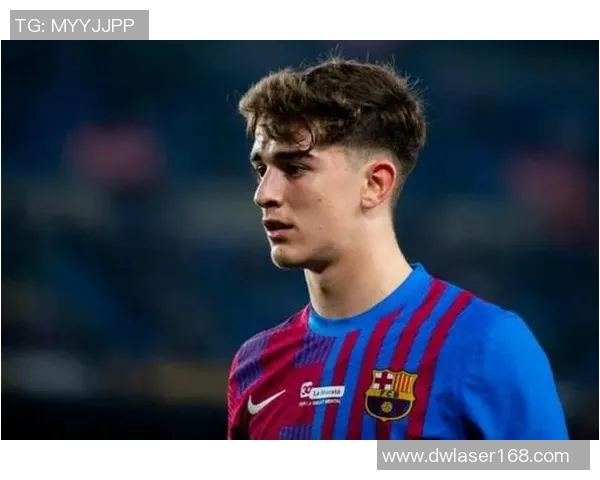 加维的足球之路：从青训小将到世界级球星的成长故事